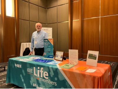 Life members exhibit staffed by Ottawa LMAG chair Wolfram Lunscher 